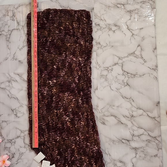 NWT Simply Greta Woven Crop Sweater with large Bell Sleeves - Picture 9 of 16